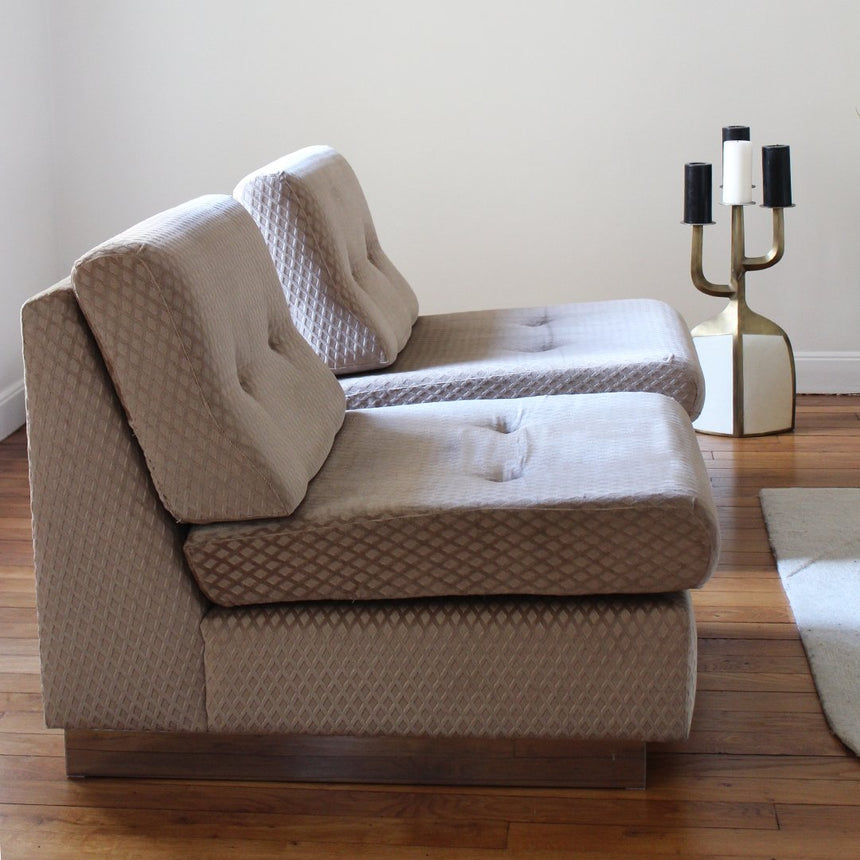 Chauffeuse en velours Jacques Charpentier - Maison Collectible - Chaise