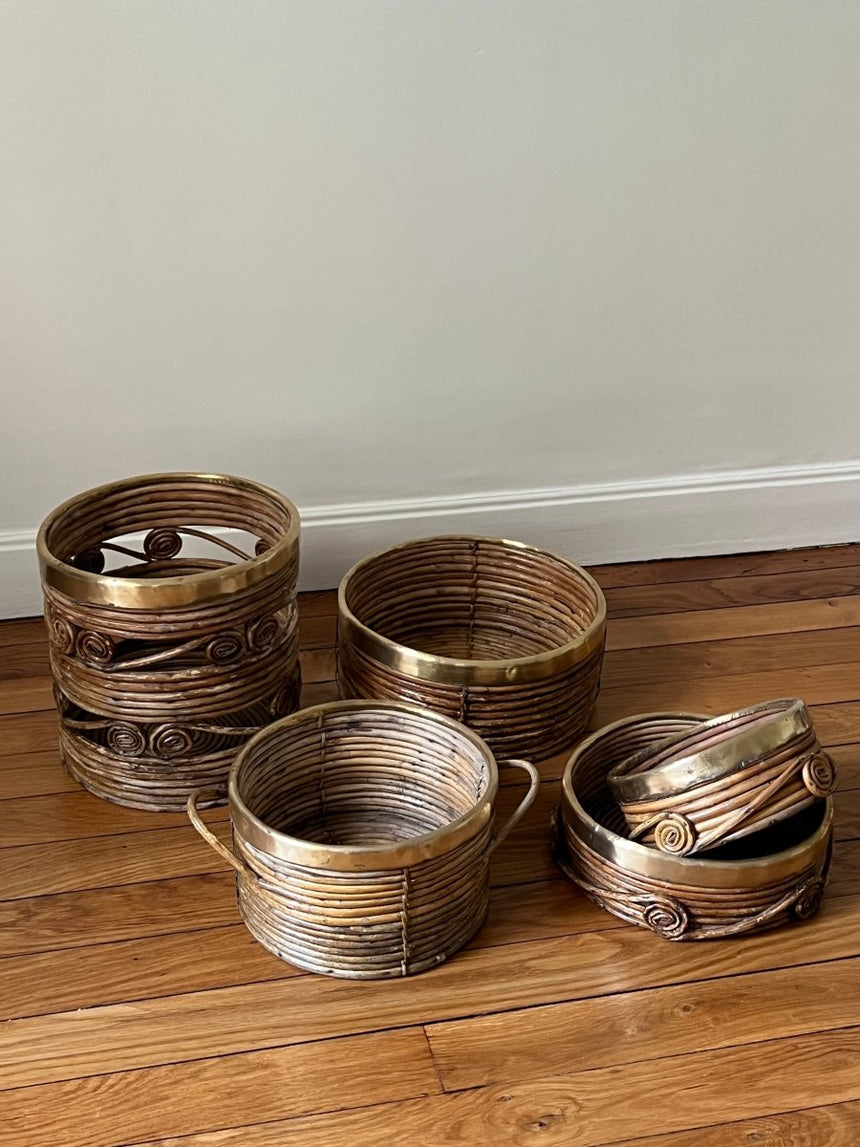 Corbeille en bambou et laiton, petit modèle - Circa 1960 - Maison Collectible - Objets de décoration