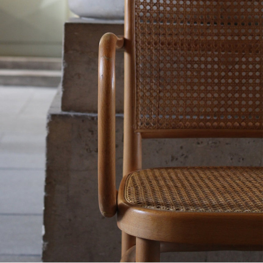 Fauteuil "Prague" en cannage, Thonet - Circa 1930 - Maison Collectible - Chaise