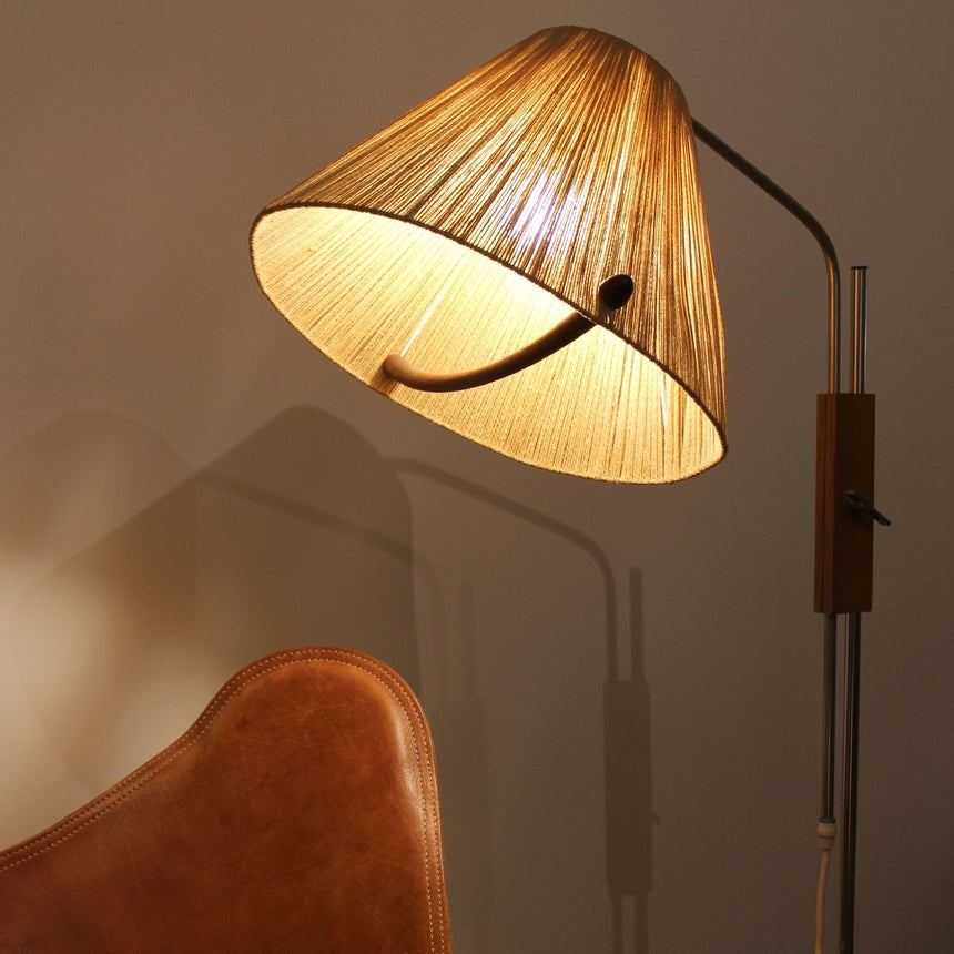 Lampadaire Scandinave Temde en raphia et teck - Circa 1960 - Maison Collectible - Lampadaire