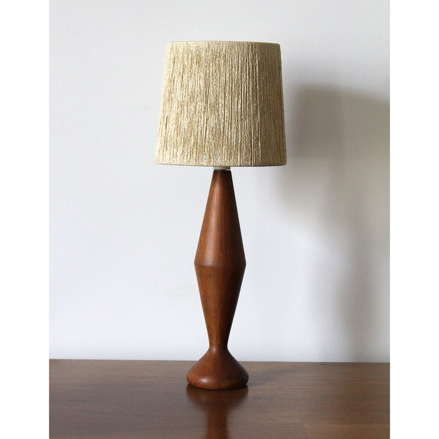Lampe à poser Danoise en teck et corde - Circa 1960 - Maison Collectible - Lampe à poser