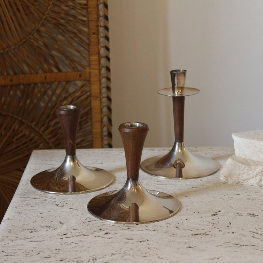 Set de 3 bougeoirs Danois en teck et aluminium - Circa 1960 - Maison Collectible - Bougeoir