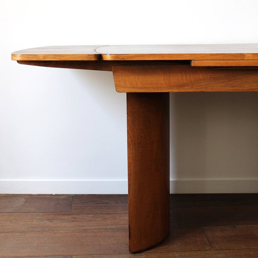 Table ellipse en chêne à rallonge - Circa 1950 - Maison Collectible -